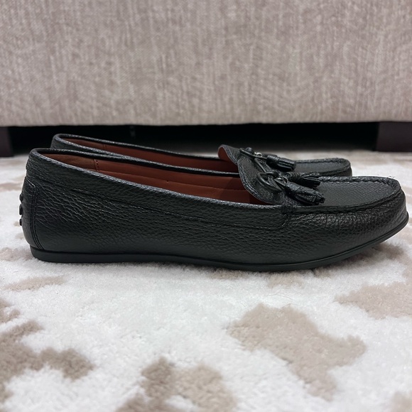 COACH NWOT Greenwich Slip-on Flat Loafer Black Pebble Leather Bow Tassel, Size 9 - Picture 4 of 9
